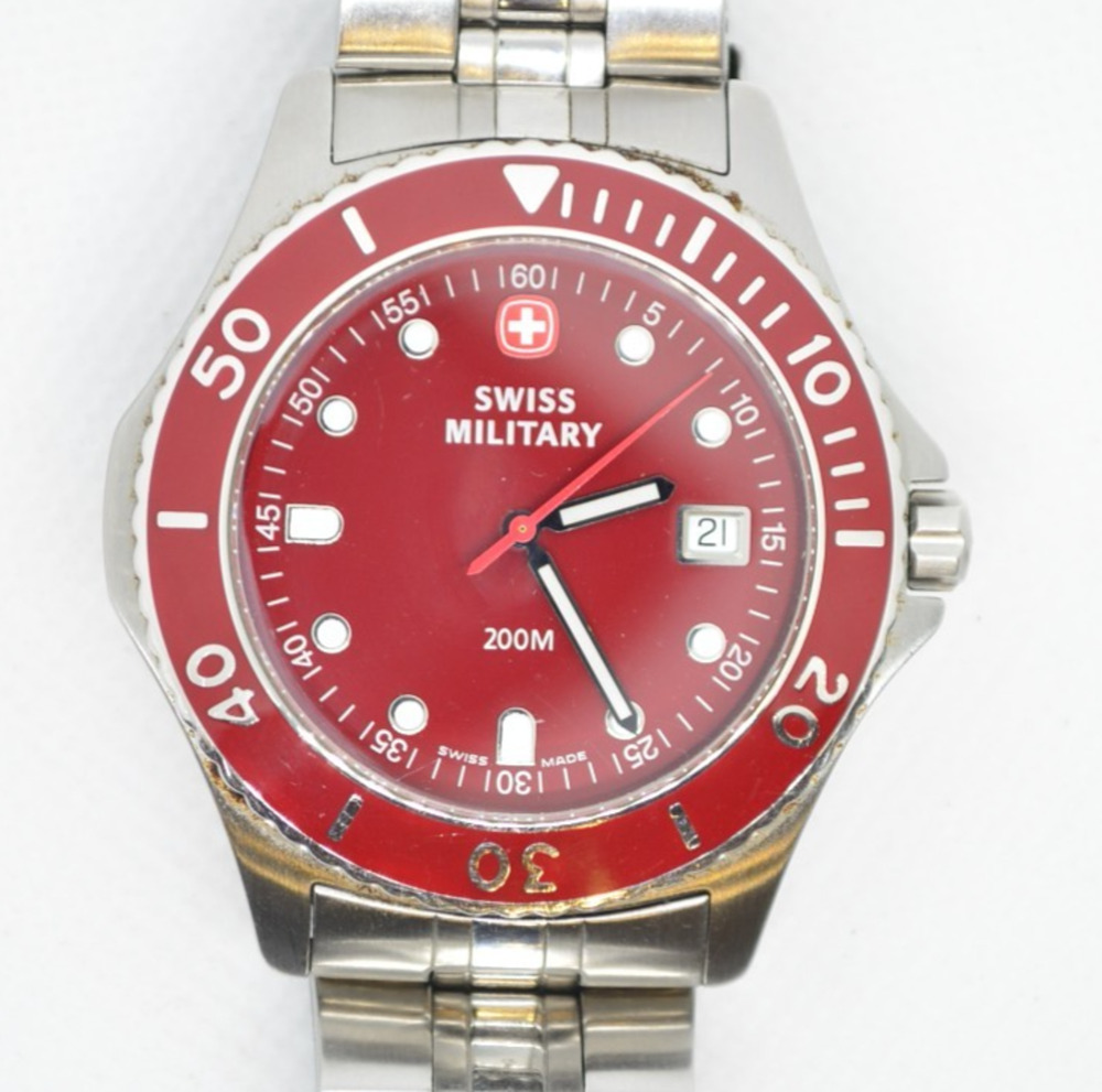 Swiss Military Mens Watch 095-1674 Red Dial Stainless Steel Quartz Fresh Battery